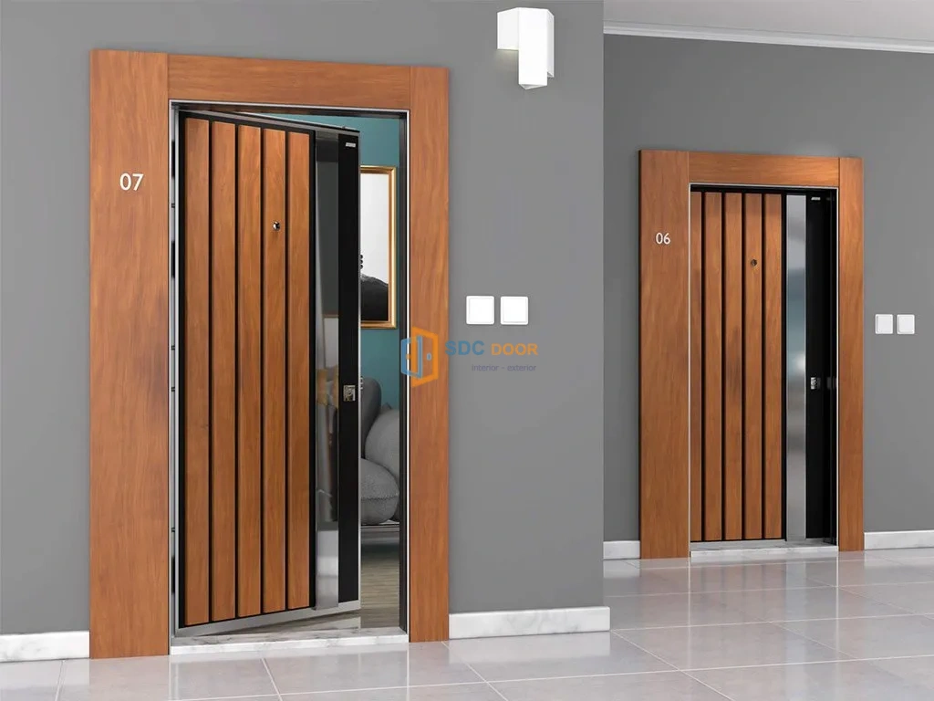 Alaplı Çelik Kapıcı